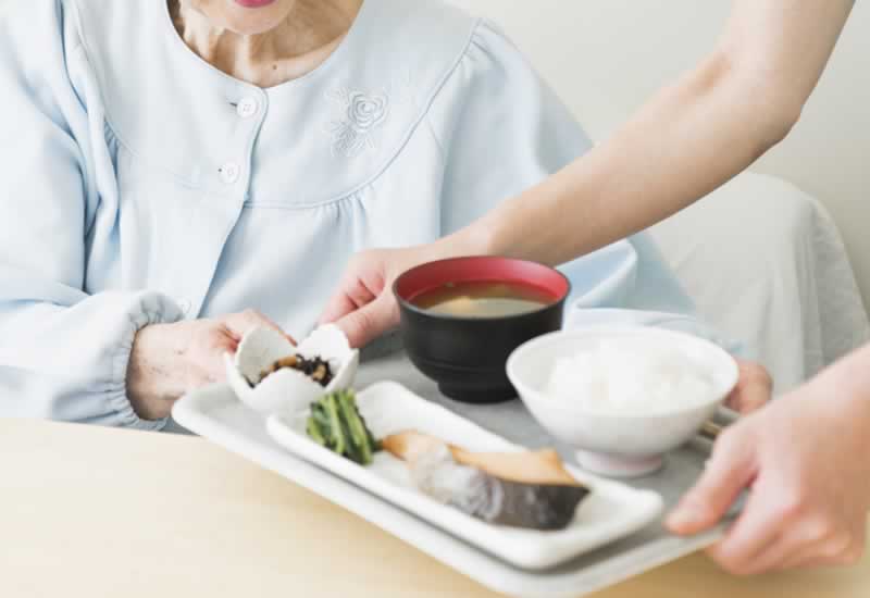 1食あたりの配食準備がわずか1分弱